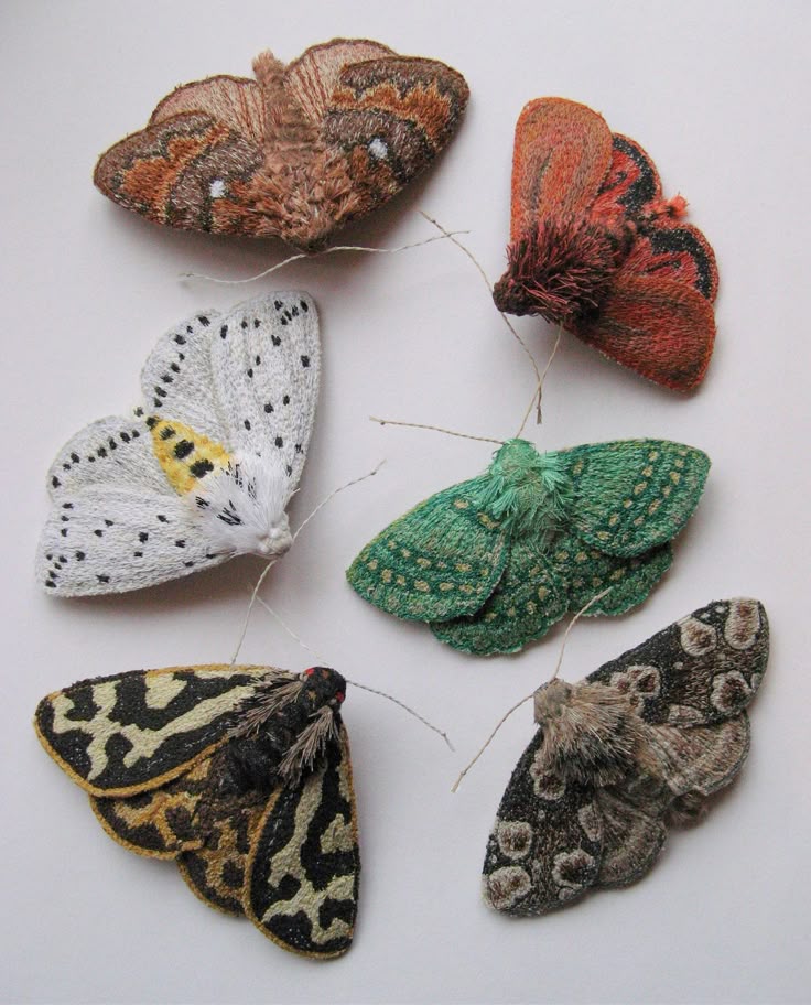Iron Moth-kleurplaat-gratis-7